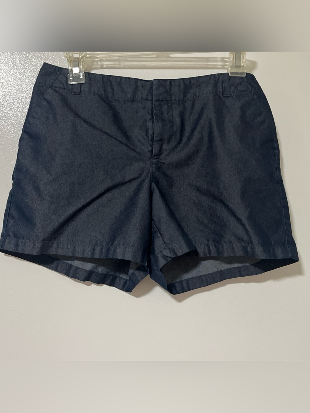 Banana Republic Woman’s Taylored fit Navy Flat-Front Chino Shorts